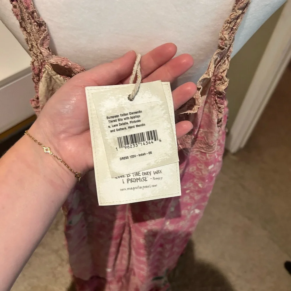 Magnolia Pearl Clementine Tiered Slip - Picture 6 of 6